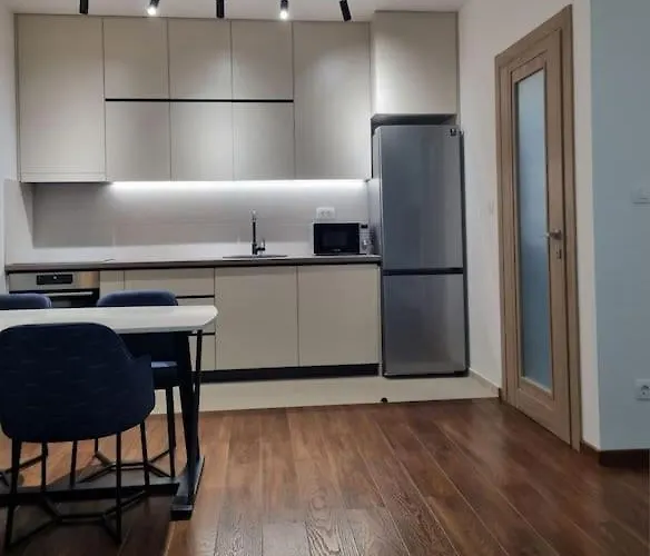 Master Quart Modern Apt. 27 *